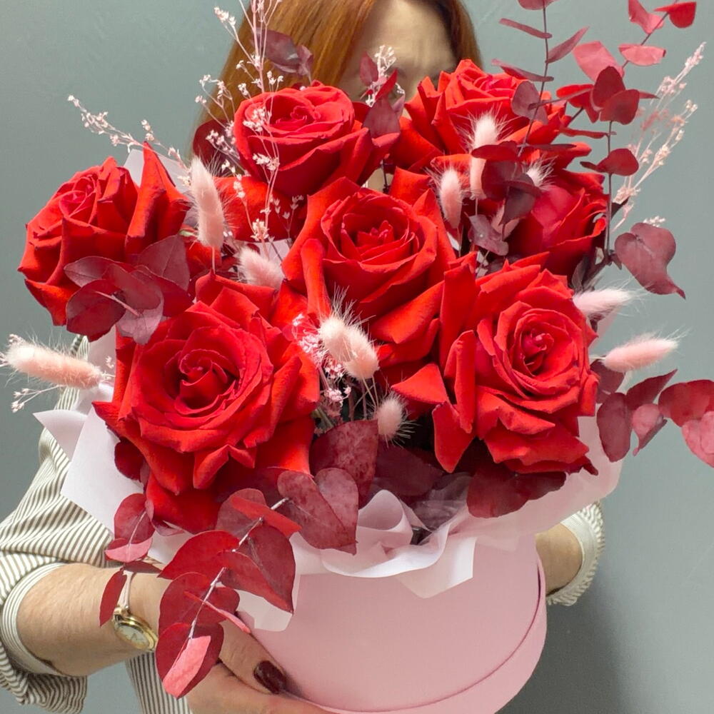 Композиция " Алые розы 🌹 "