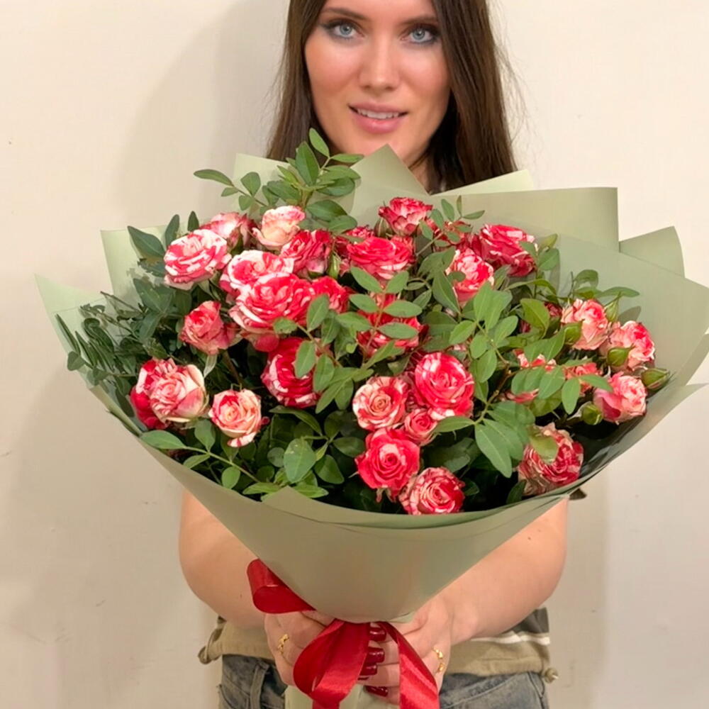 Букет из розы фаерворкс с фисташкой