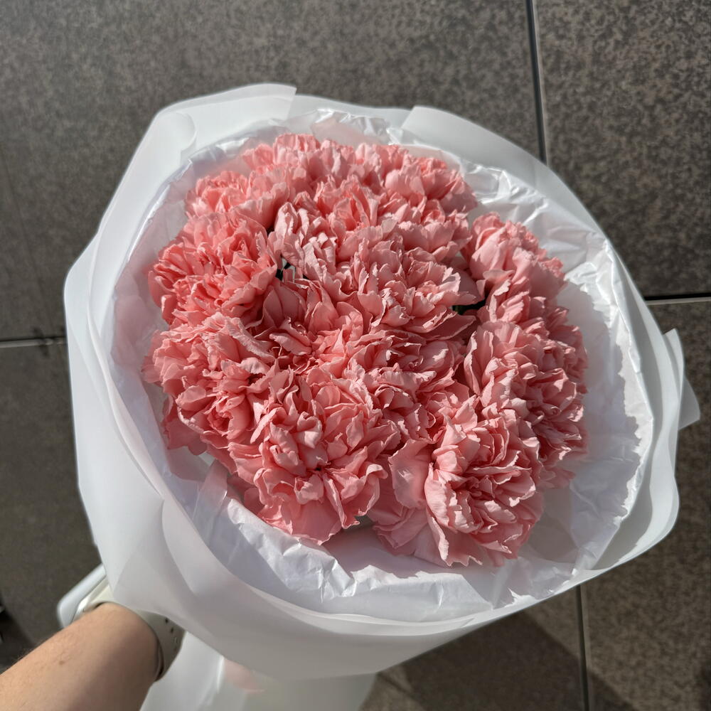Букет стильный из розовых диантусов в упаковке😍