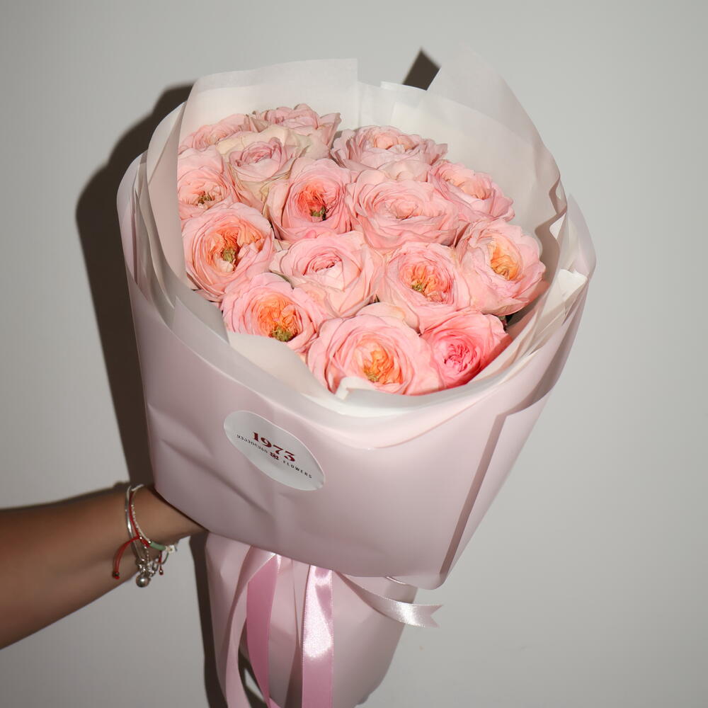 Elegant rose