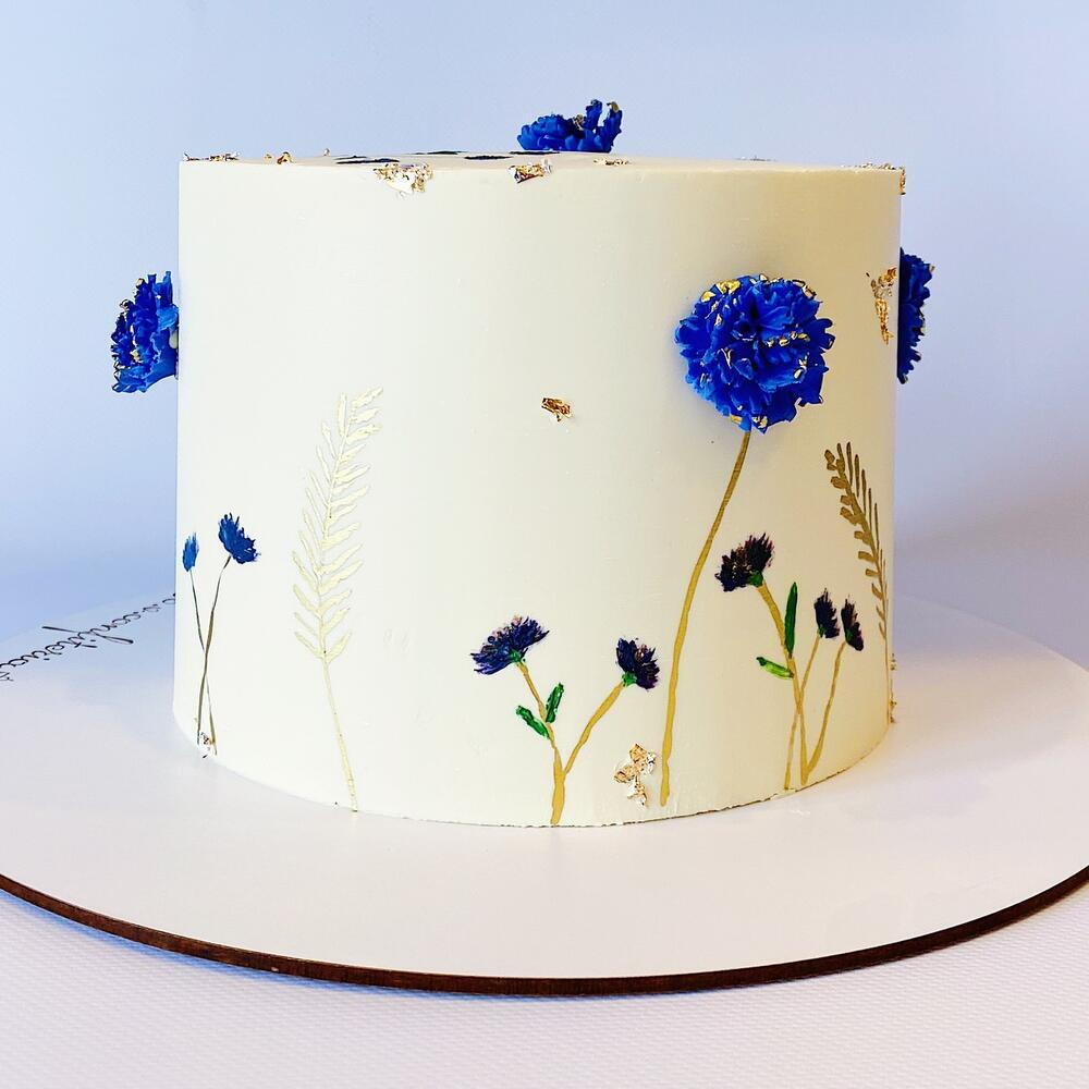 Cornflowers cake