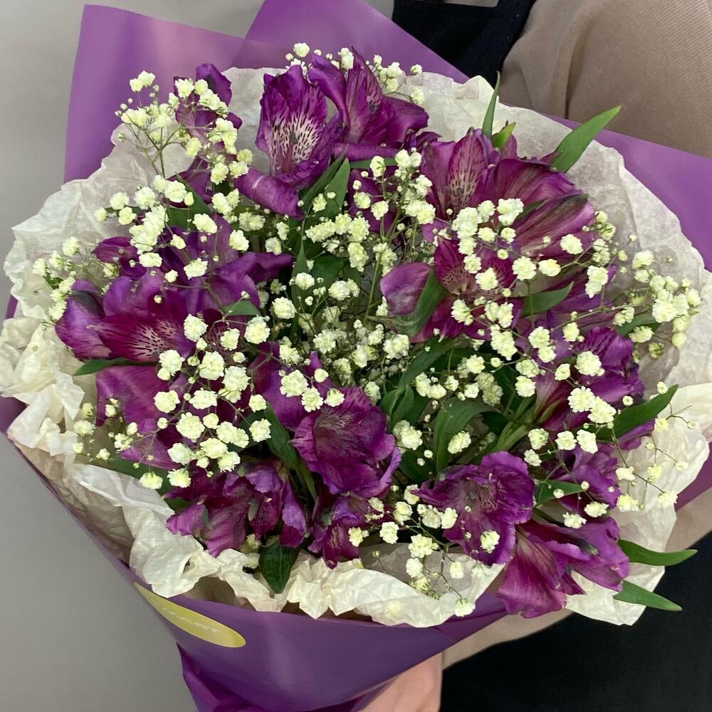 Букет из альстрамерии💜