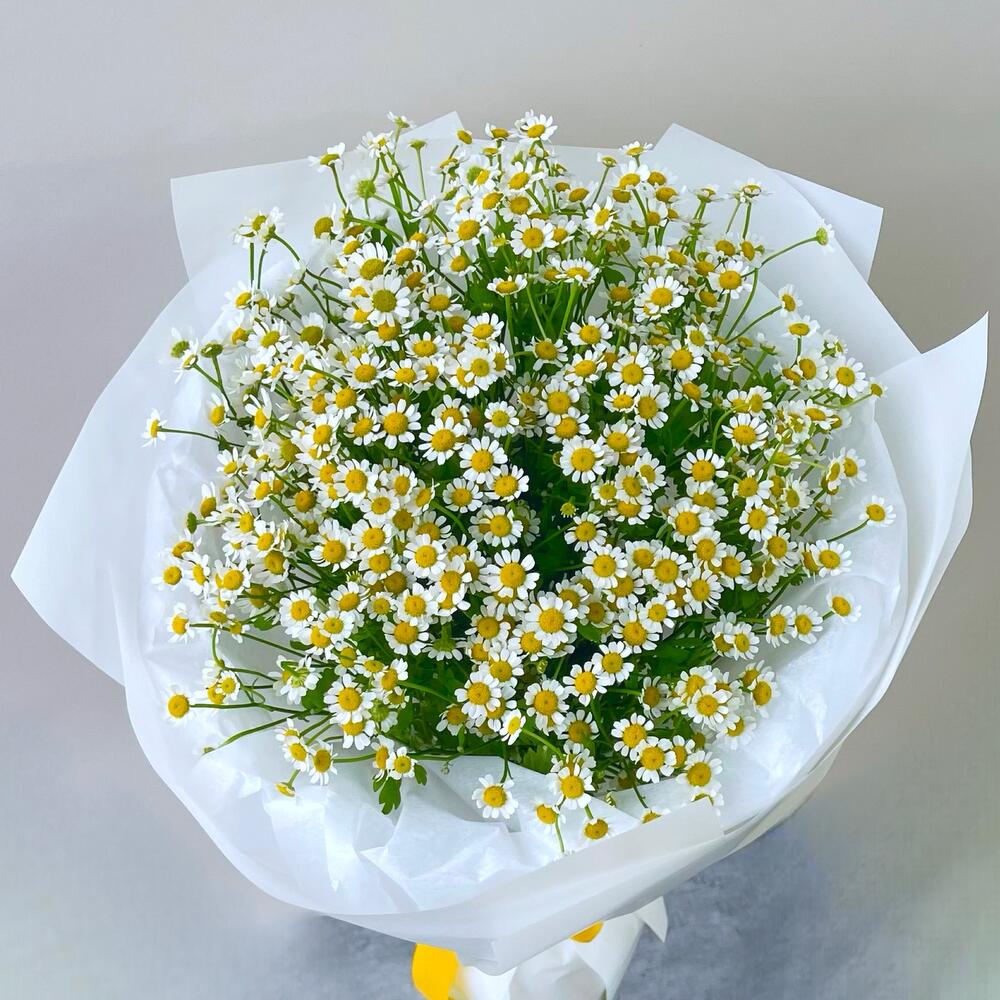 Букет с ромашками