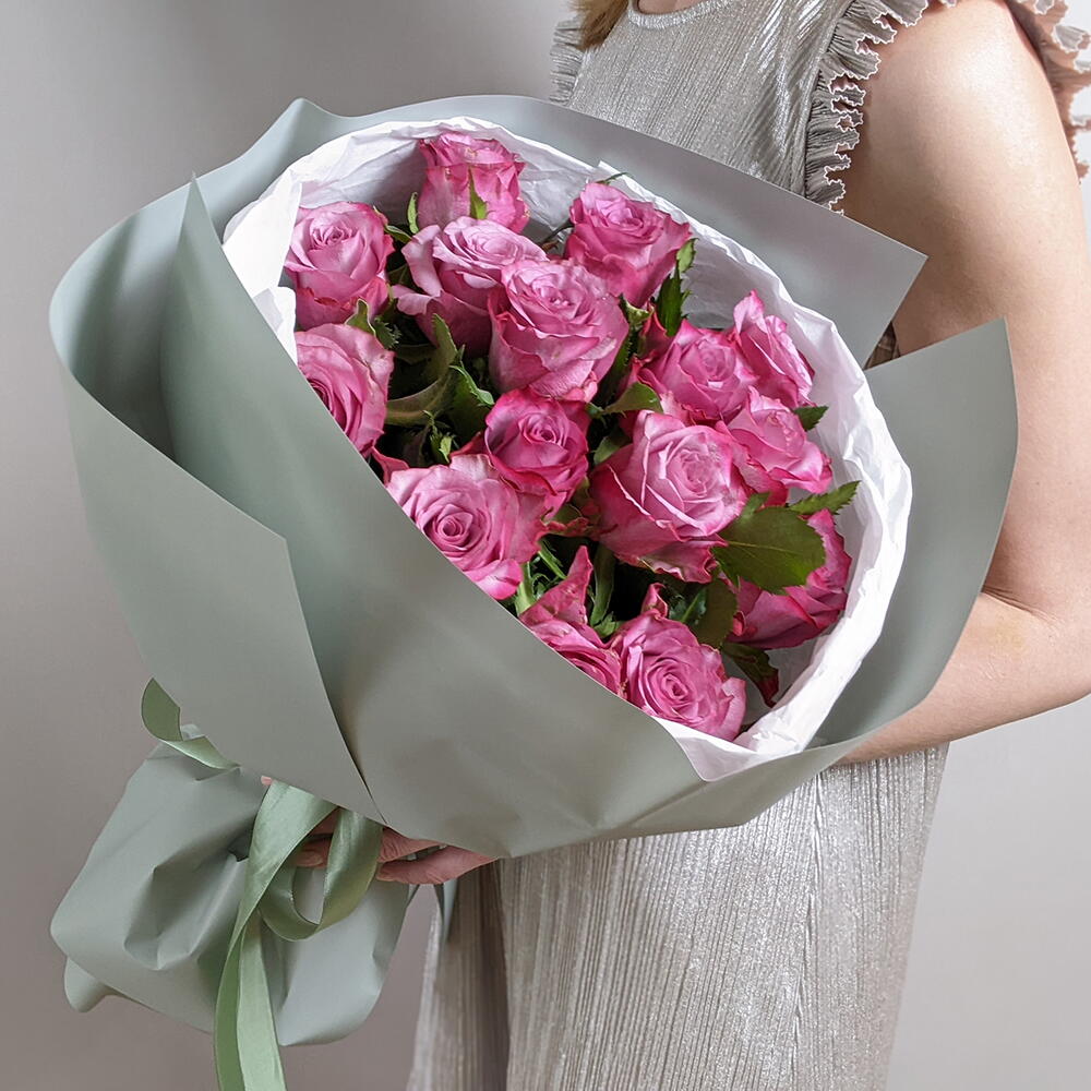 Pink roses