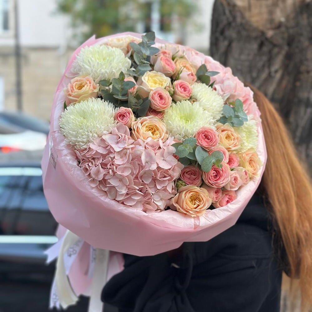 Очень элегантный и нежный букет