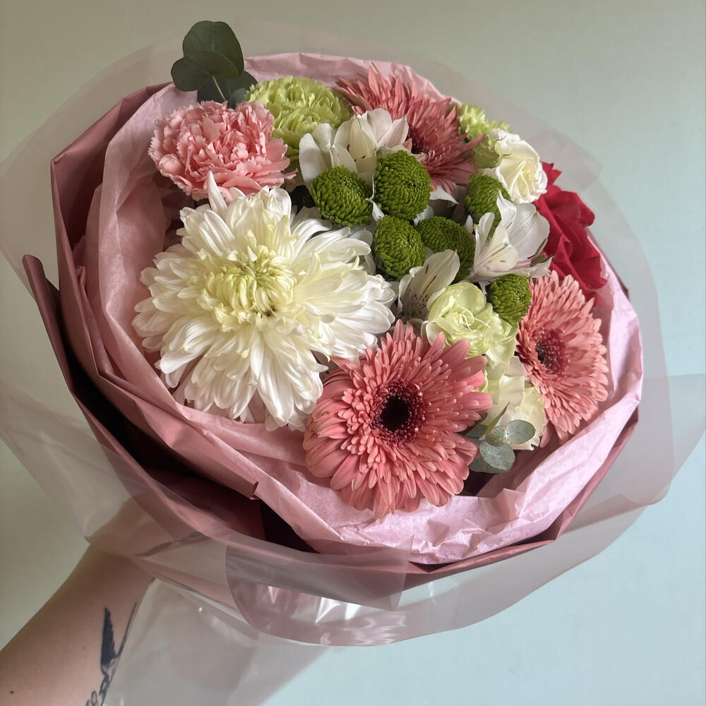 Букет из эустомы/нерберы/диантуса/хризантемы💕💕