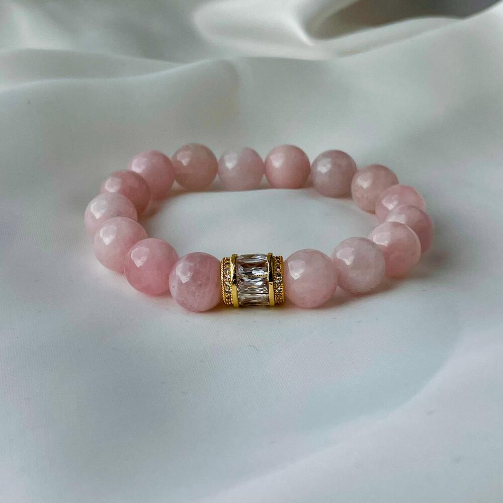 Браслет из розового кварца, Jewellery Tyumen, buy at a price of 1450 RUB,Bracelets on Ukrasheniya i svechi ruchnoy raboty «SMGLNKA» with delivery