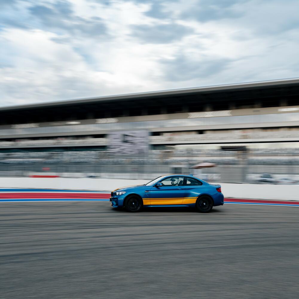 [Electronic certificate] BMW M2 racing taxi at SiriusAvtodrome
