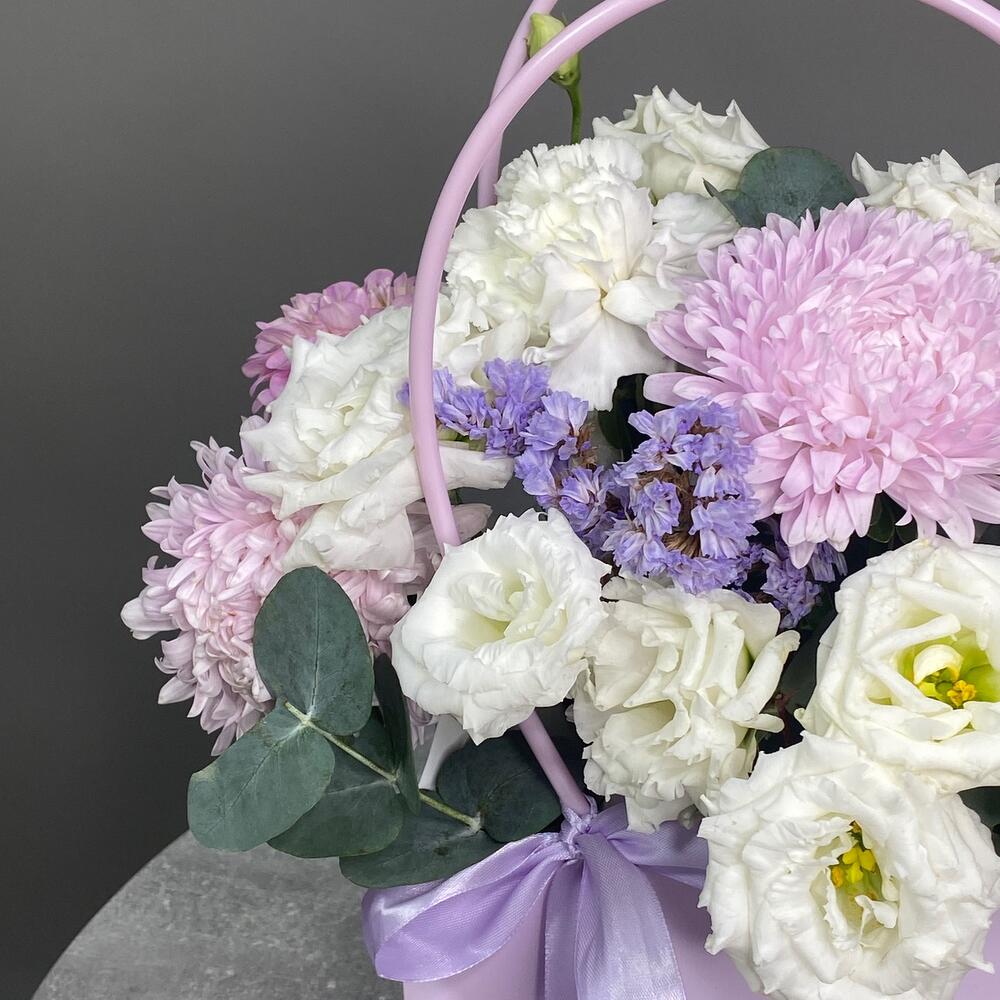 Сумочка с астрами и эустомой🌸💟