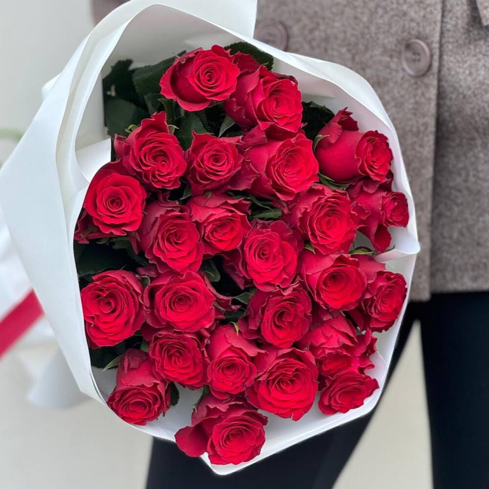 Букет из 25 бордовых роз 🌹