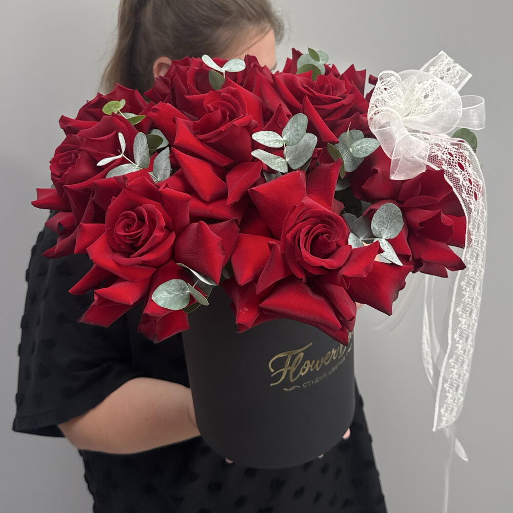 Французские розы в коробке