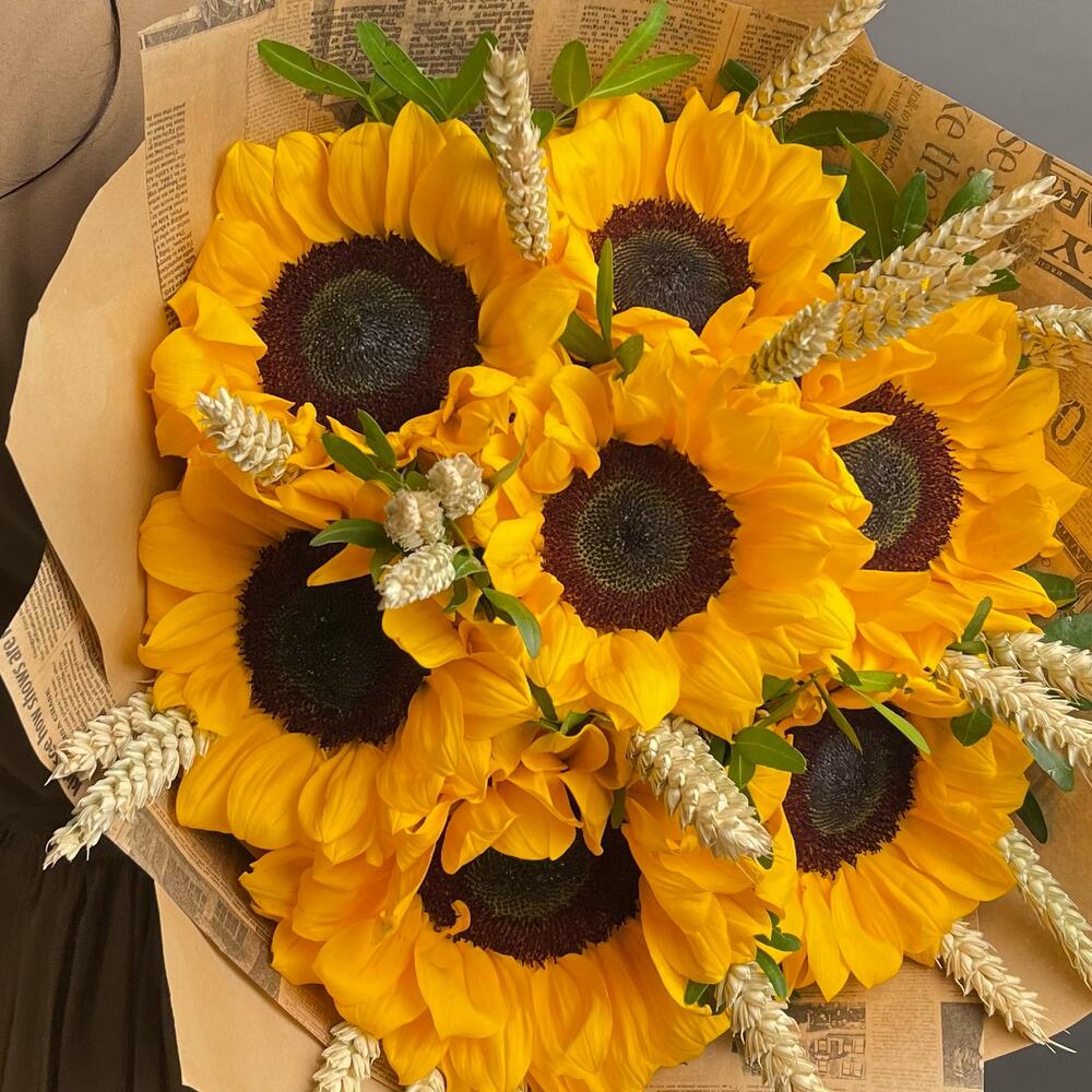 Букет из подсолнухов, Цветы и подарки в Москве, купить по цене 4990 RUB ...