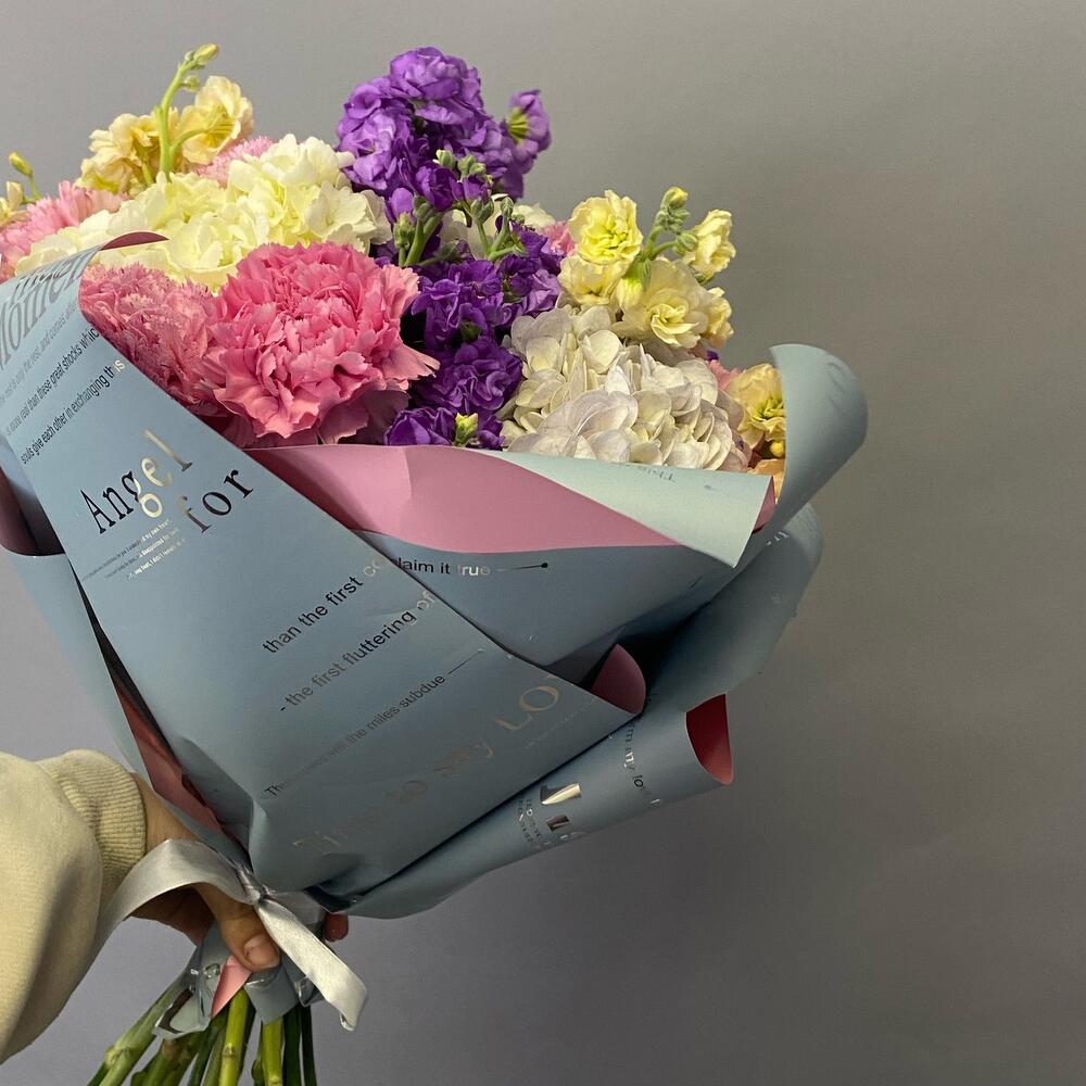 Нежный букет для самой дорогой, Цветы и подарки Виктория-2, городской ...