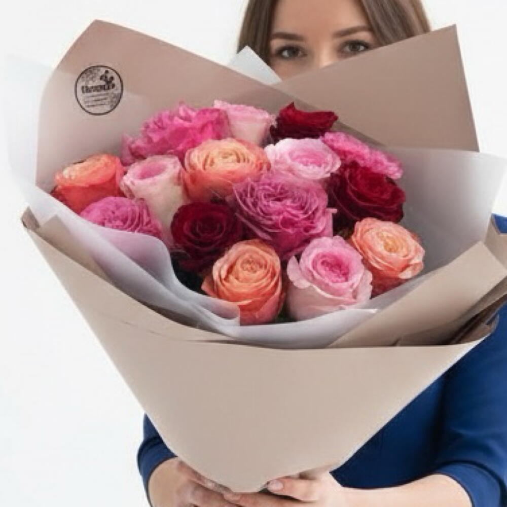 Bouquet of 15 roses