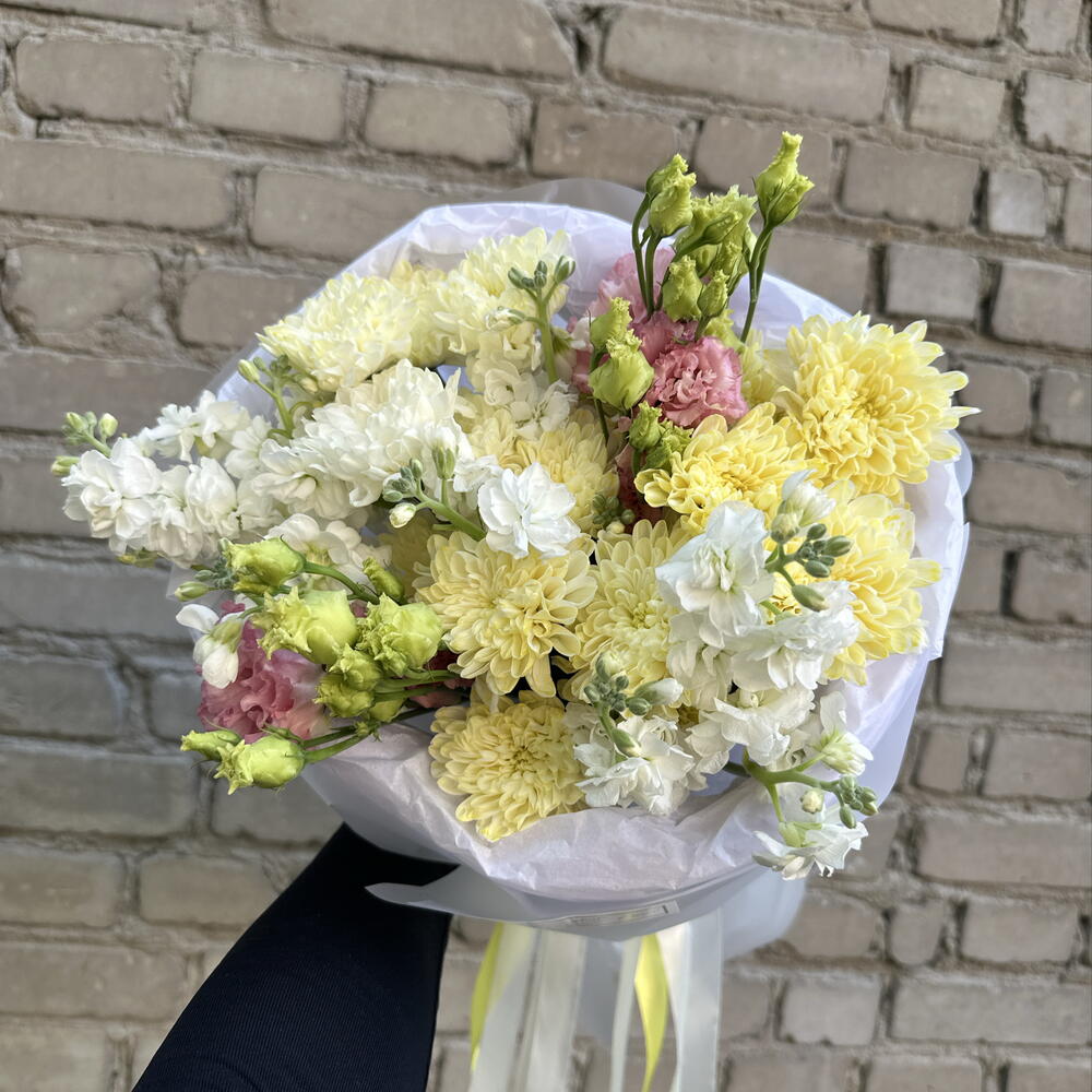 Букет с маттиолой💛