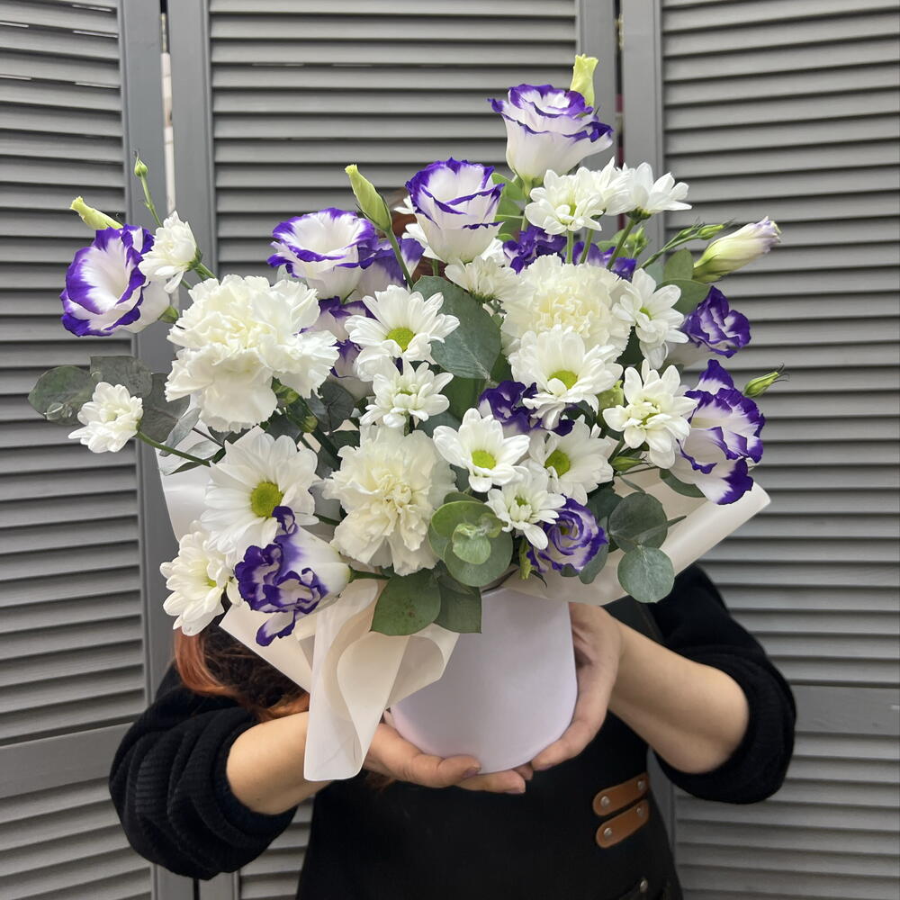 Цветочный комплимент коробке 💜