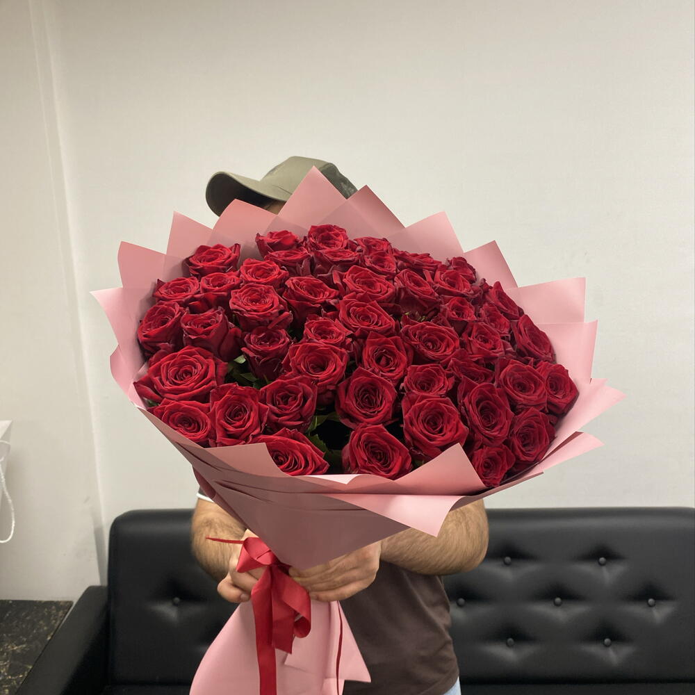 Красные розы 🌹🌹🌹
