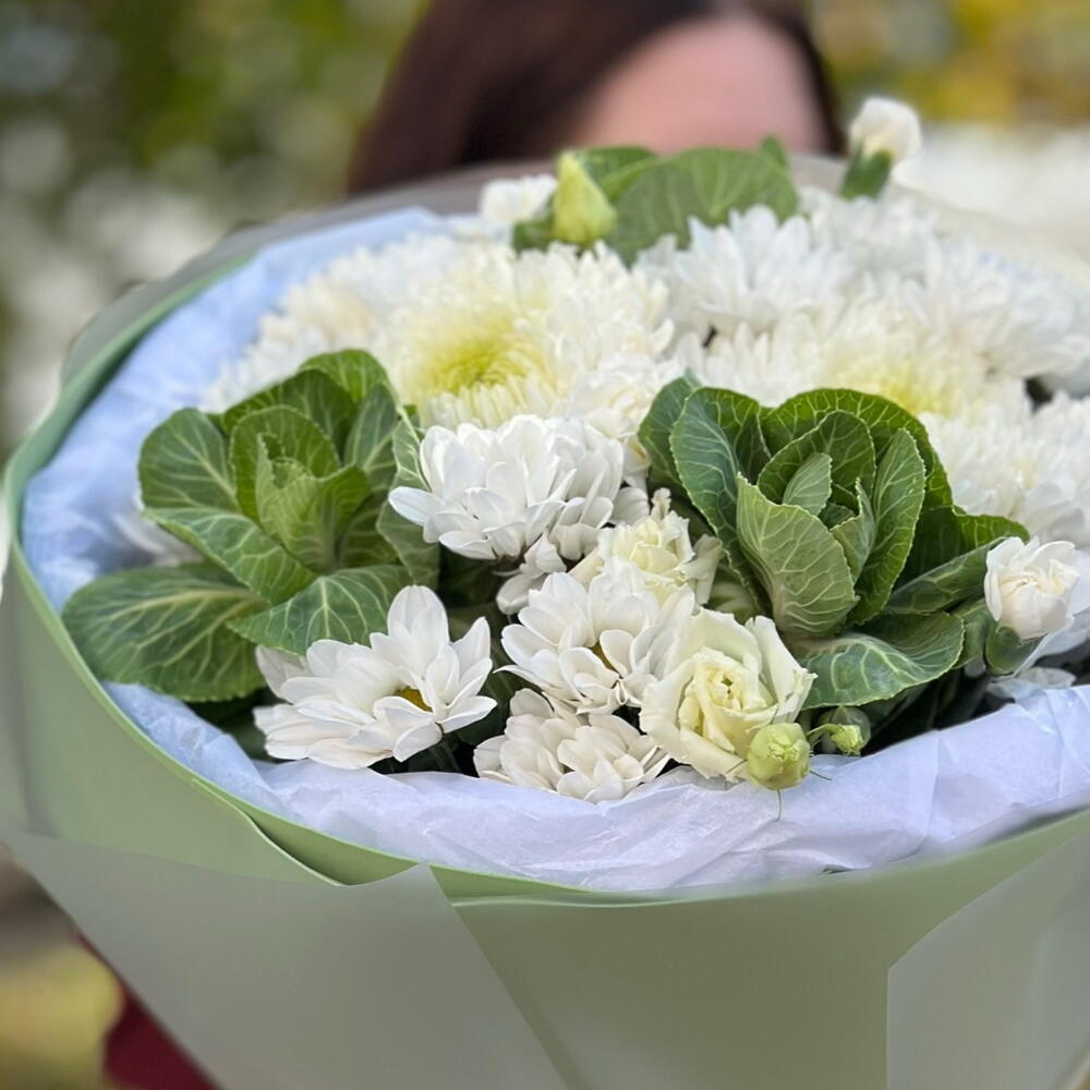 Букет с брассикой