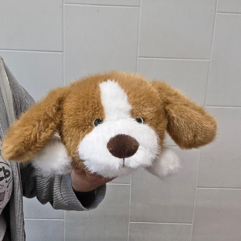 Игрушка собака плюшевая