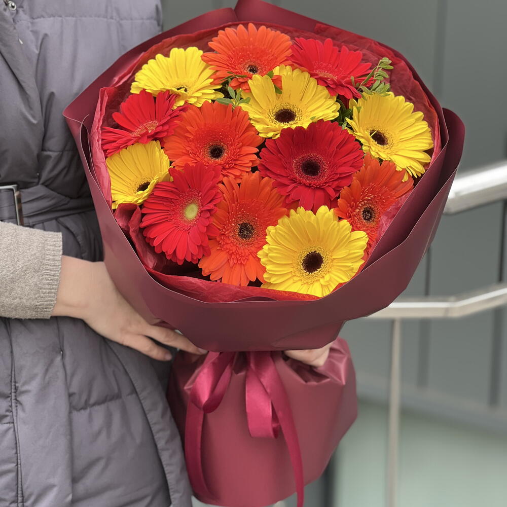 Королева Сердца из 13 герберы