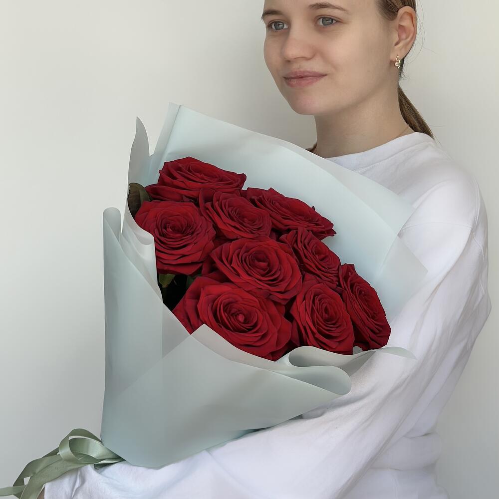 Букет из красных роз, 9шт