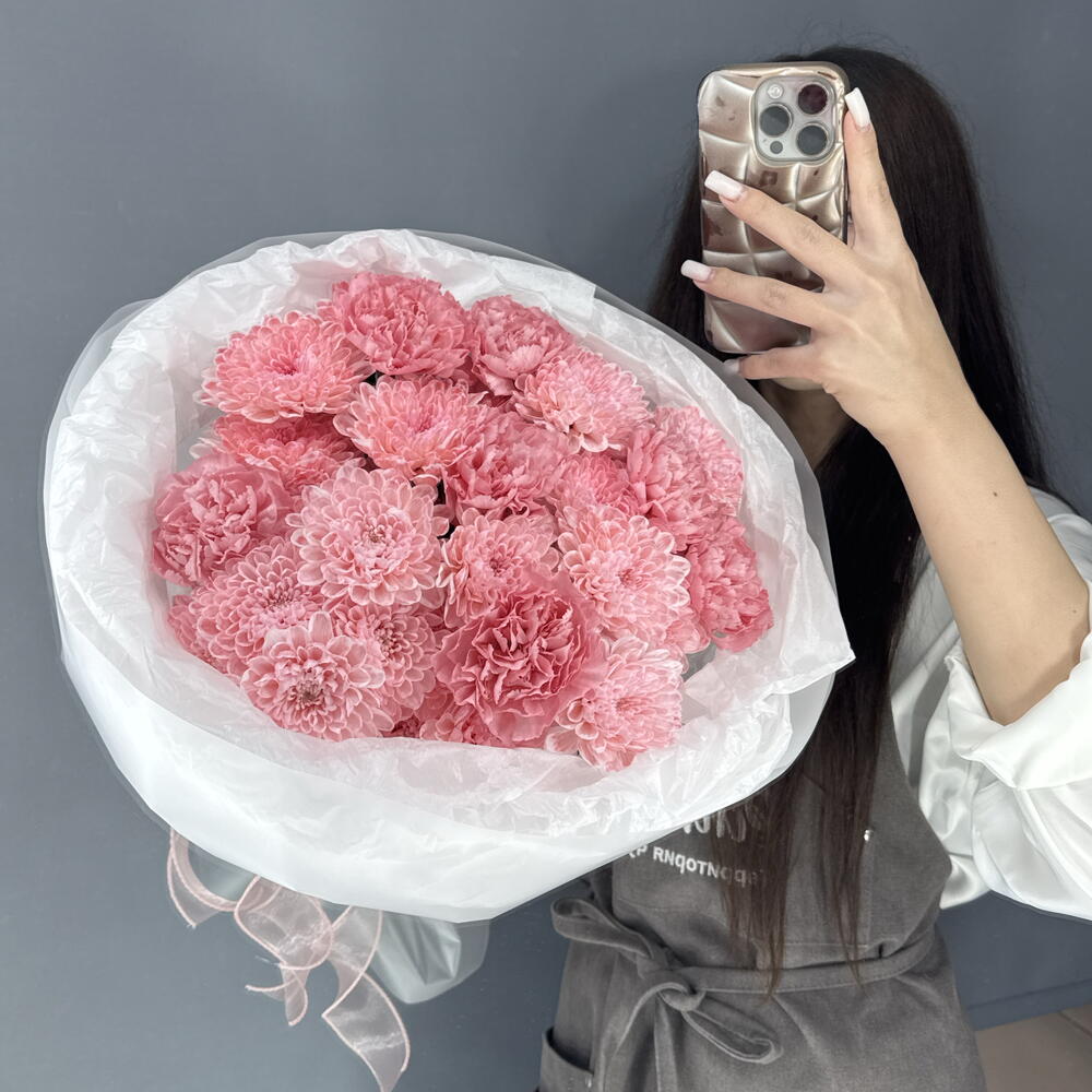 Авторский букет😍 с персиковыми хризантемами и диантусами