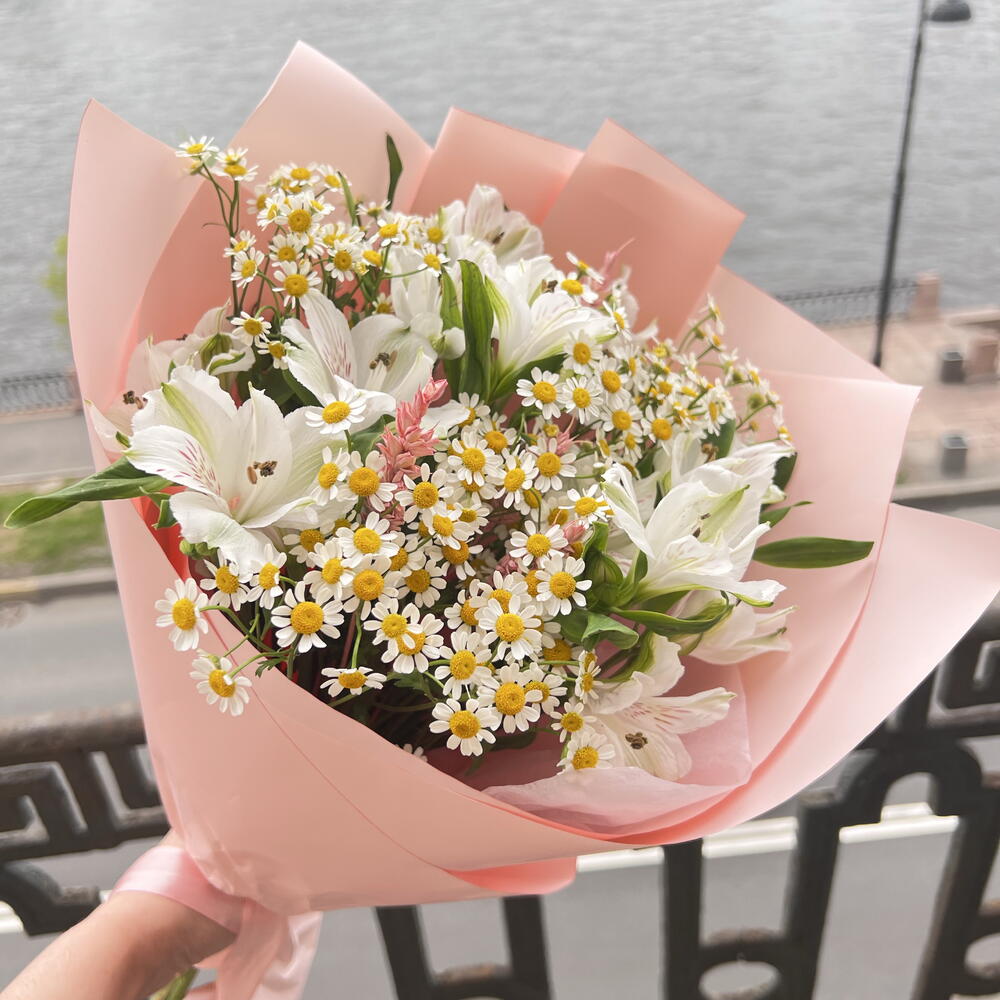 Ромашки🌱альстромерии и пшеница
