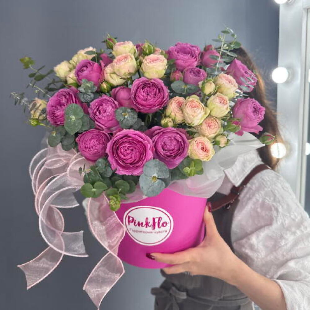 Красивая композиция с пионовидной розой 🌸