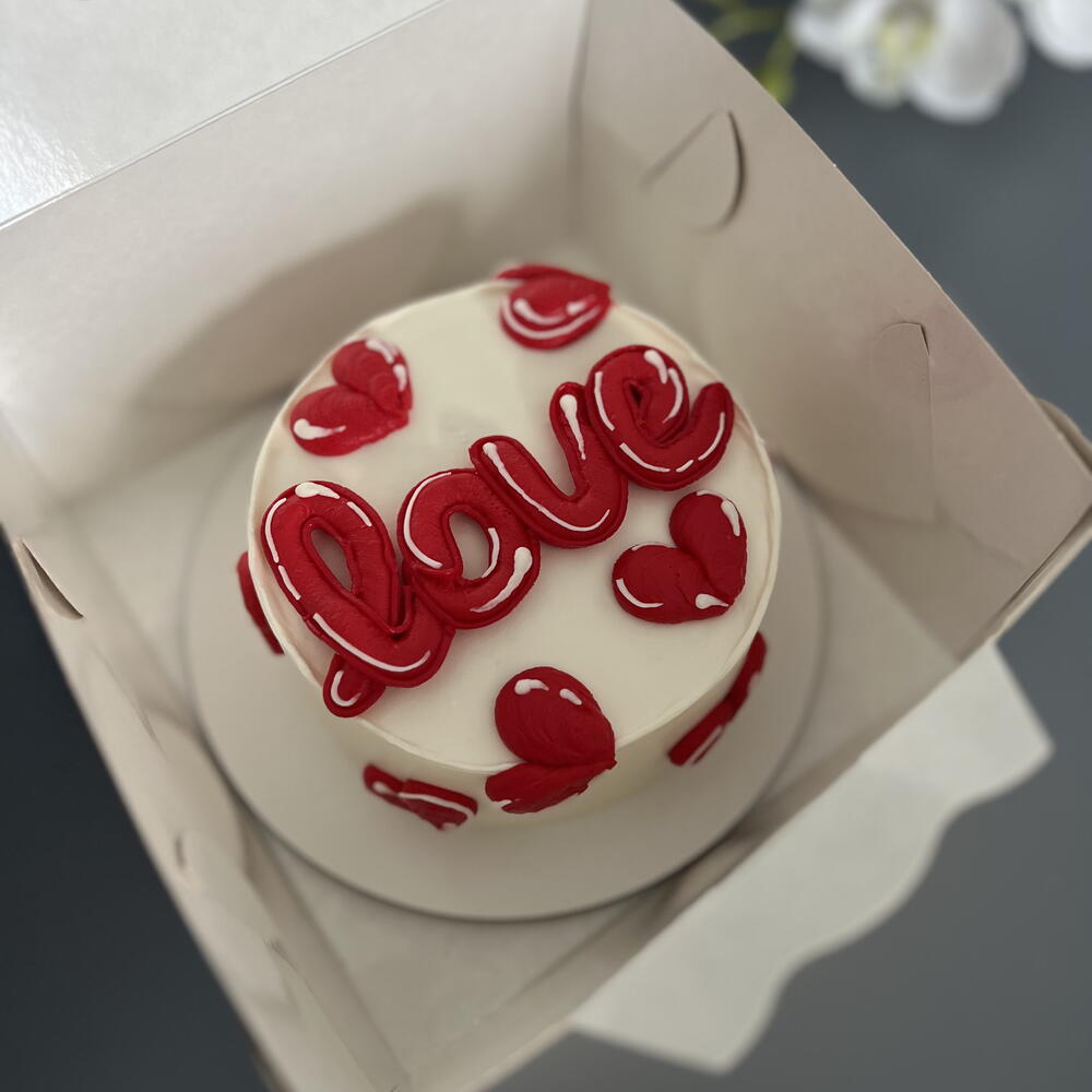 Бенто торт "LOVE"