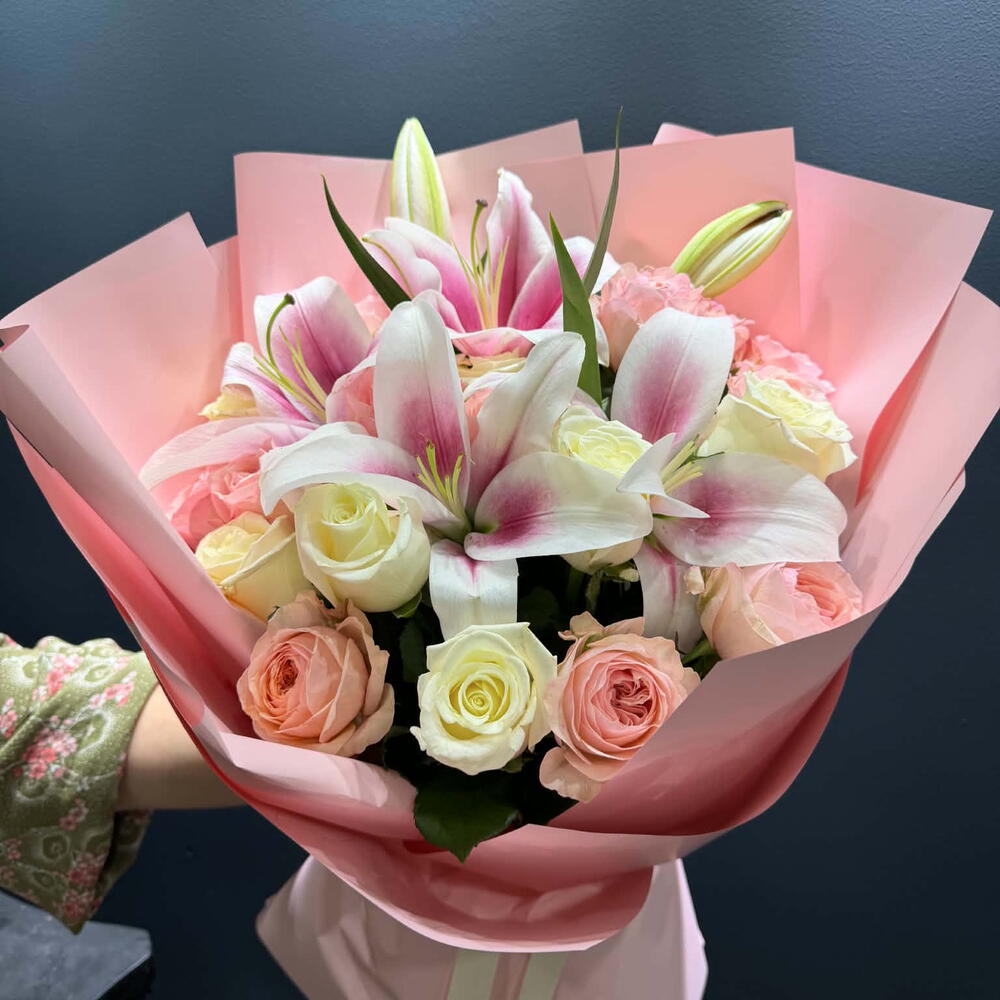 Lily and roses