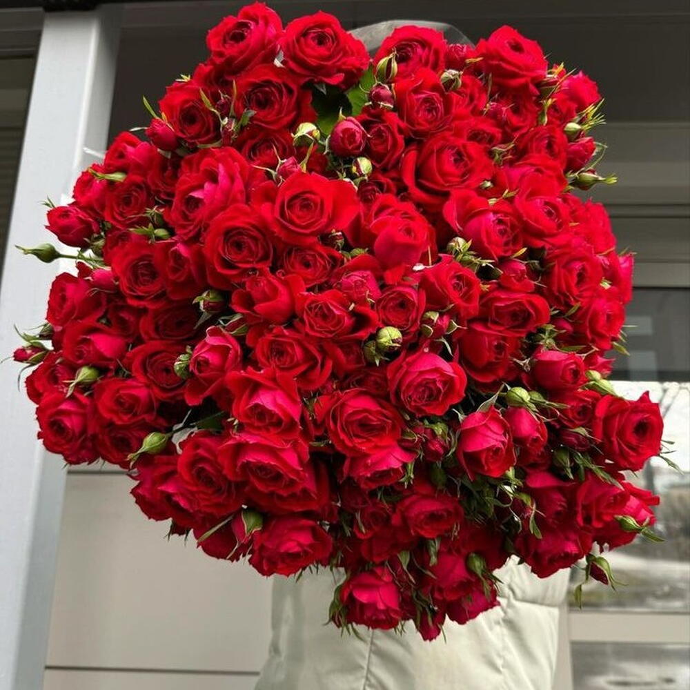 Кустовая роза