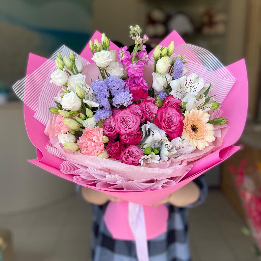Праздник🥰💐