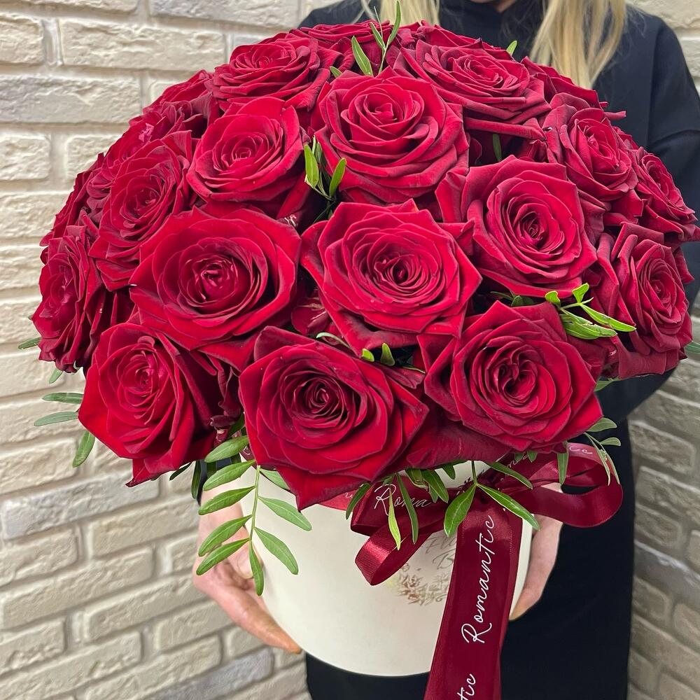 35 RED ️