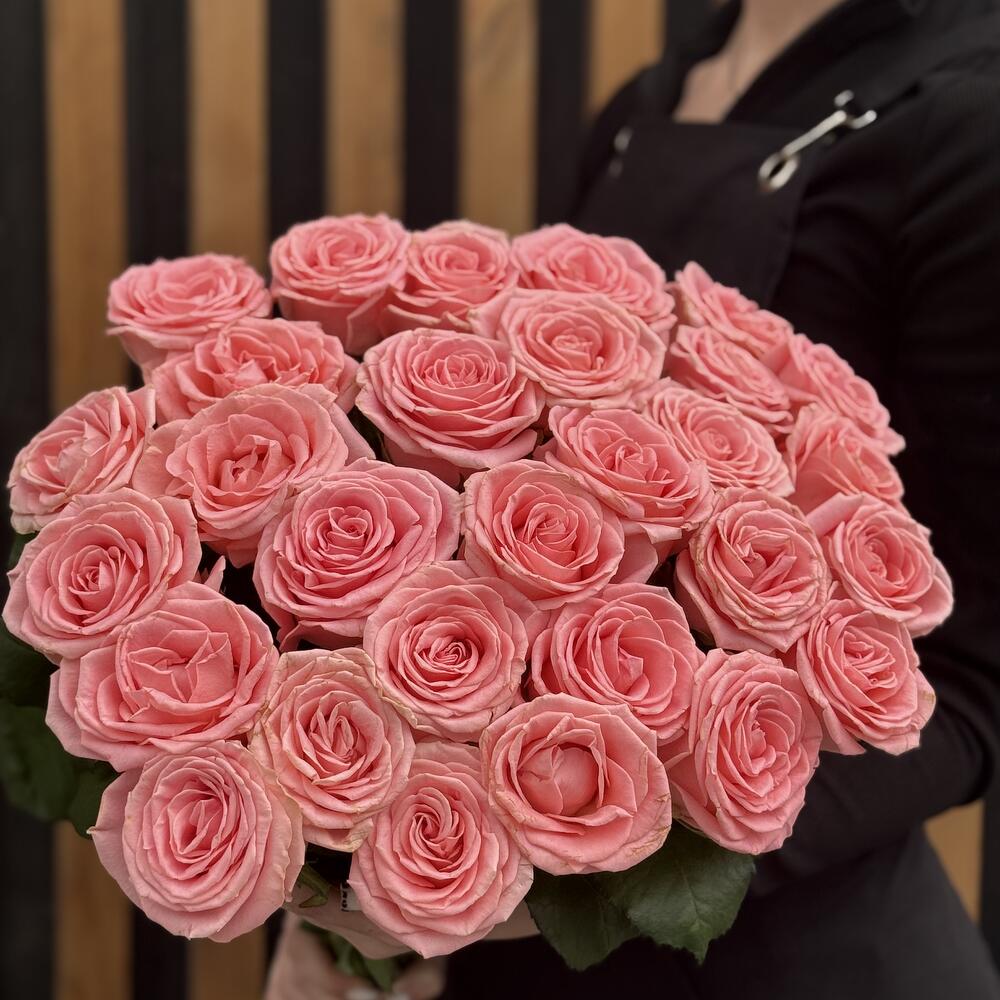 Охапка розы 29шт Софи Лорен