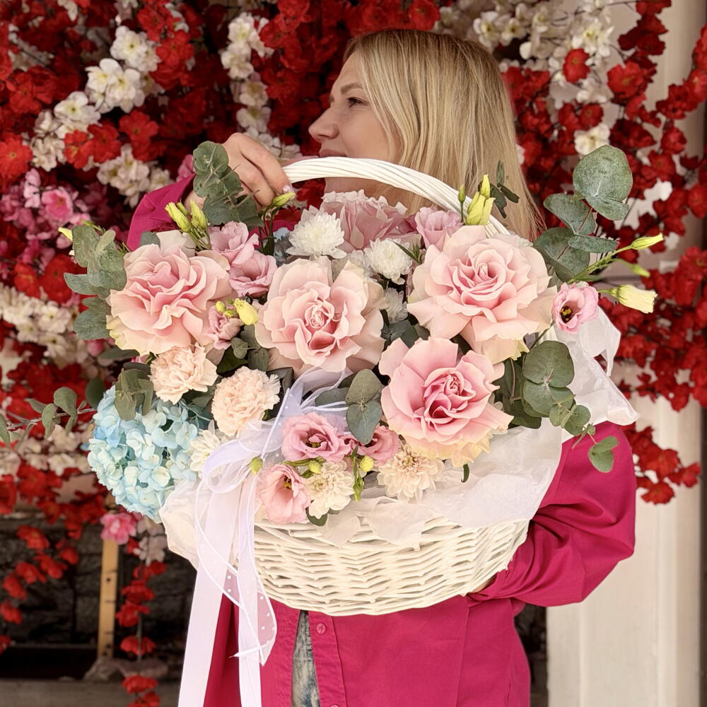 Шикарная большая корзина с красивым и стойким составом 🎀💝