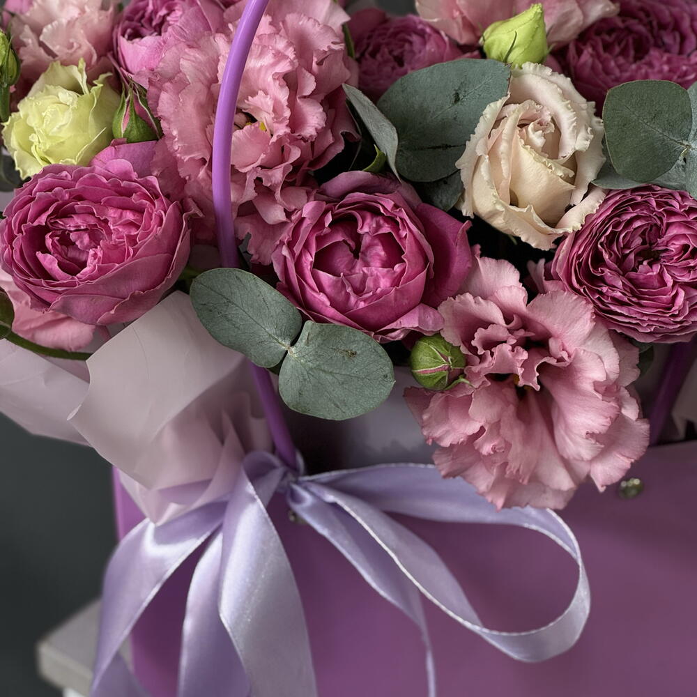 Цветы в сумочке на первое сентября💜
