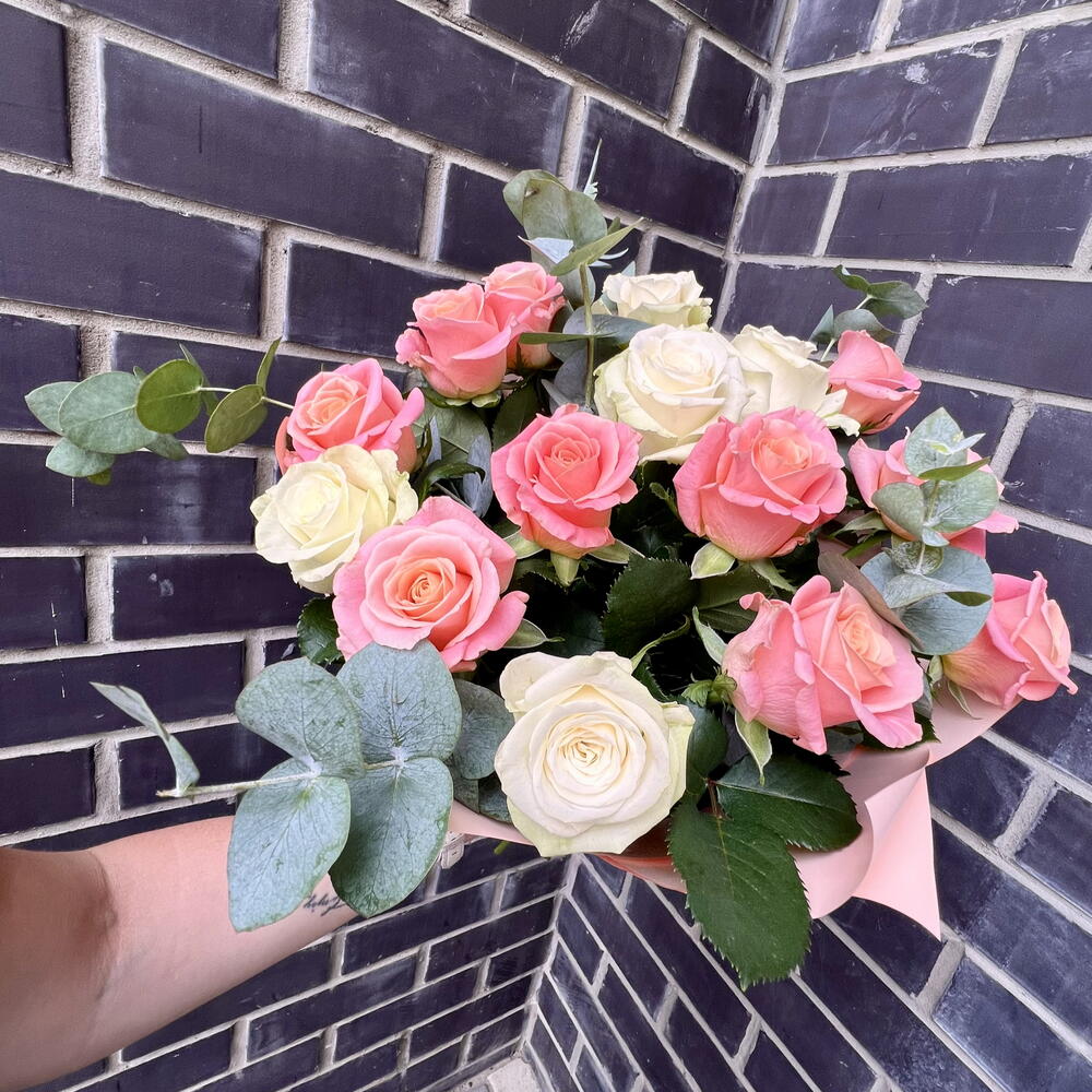 Букет из роз  «Delicate roses»