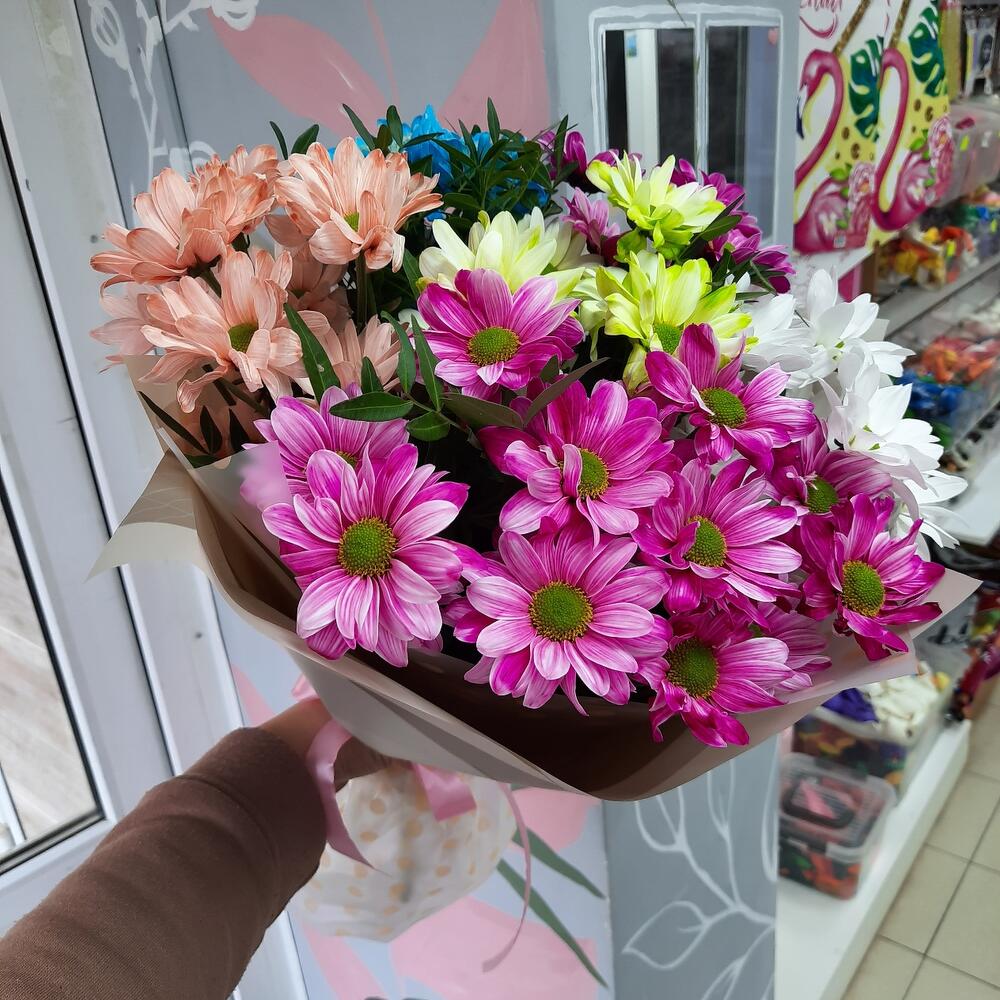 Цветные ромашки
