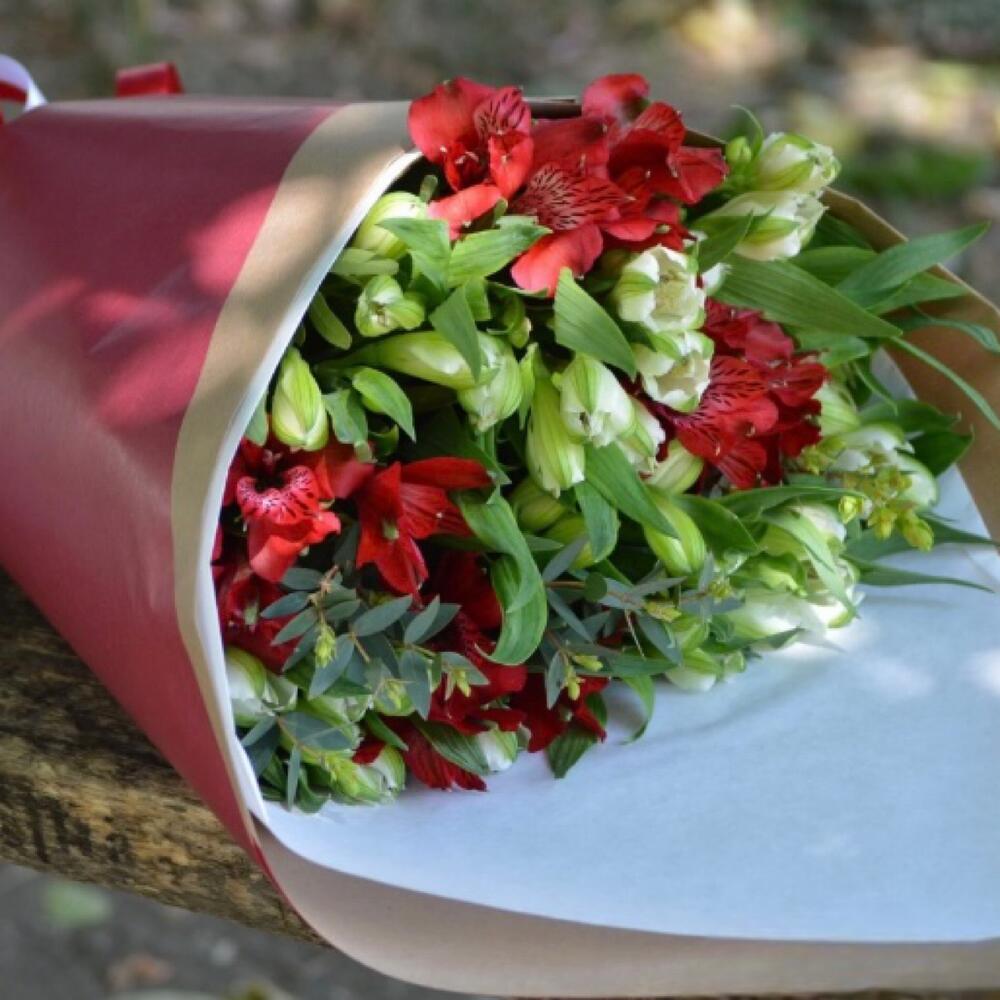 Bouquet of Alstroemeria in craft