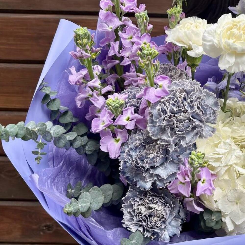 Bouquet of flowers [211]