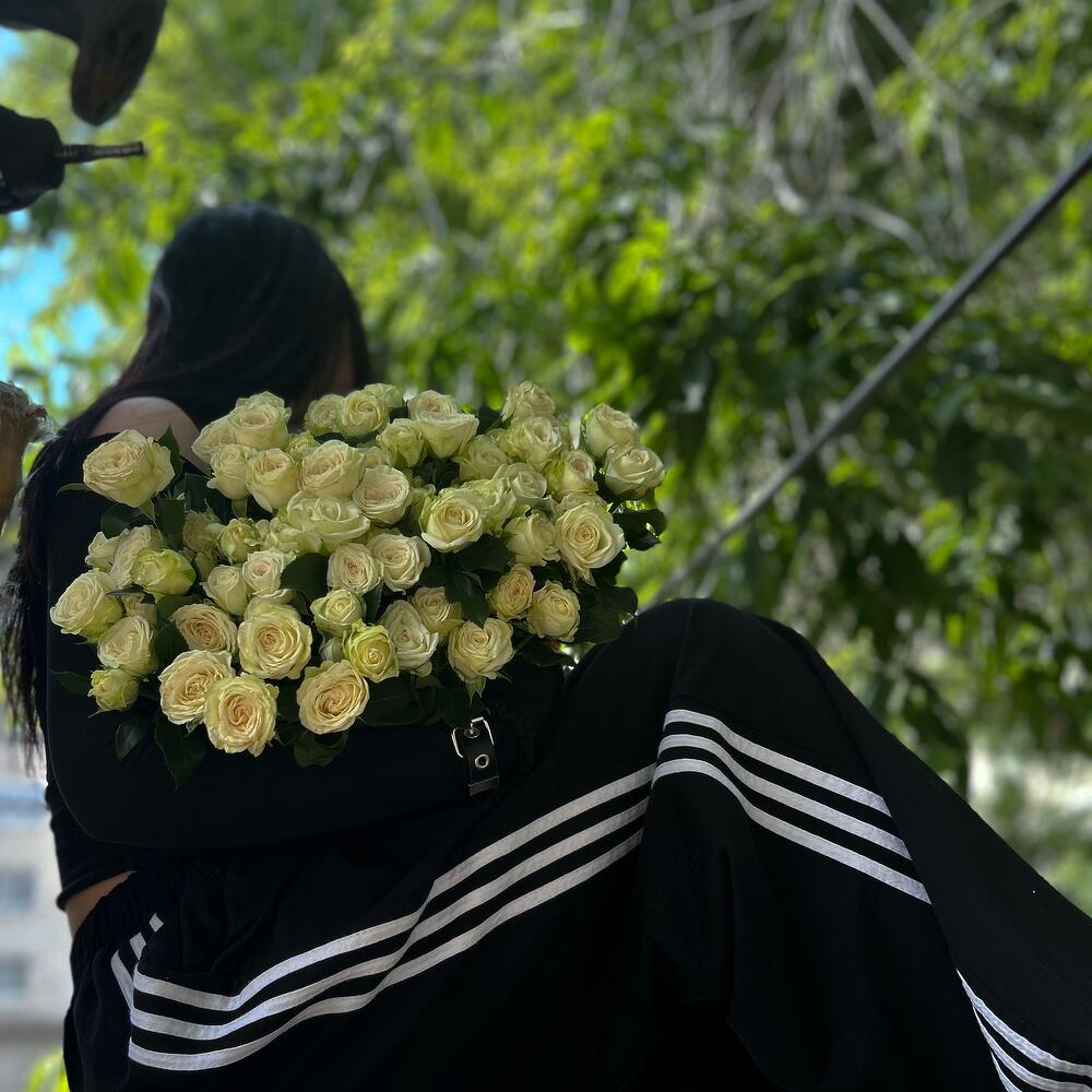 BUKET ROSE 9