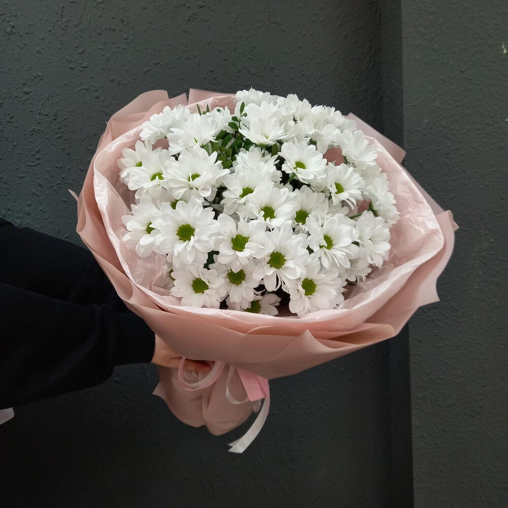 Букет с хризантемой Ромашки