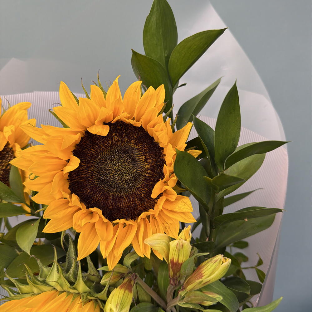 Букет с подсолнухами 🌻 "1 сентября"