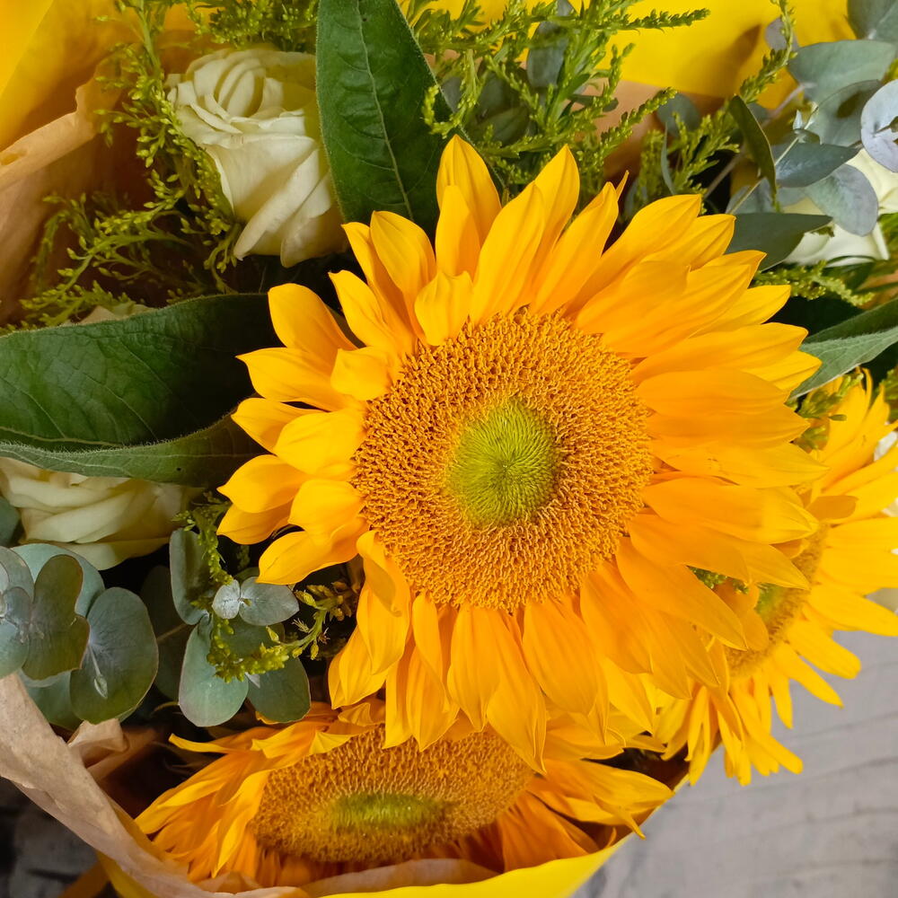 Букет с подсолнухом 🌻
