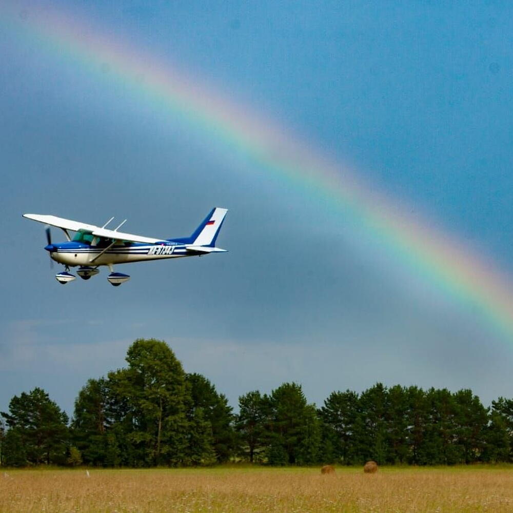 Воздушный тест-драйв!  Демонстрация возможностей самолета Cessna 150М