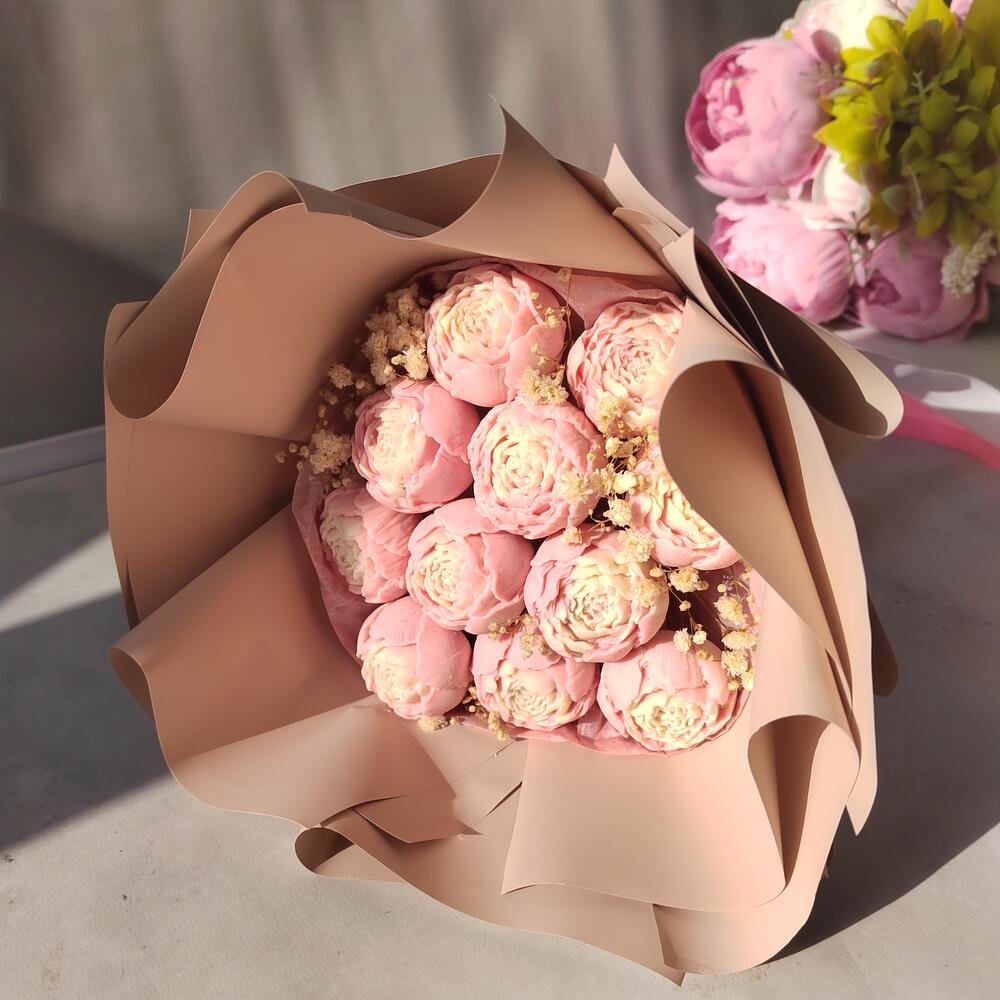 11 шоколадных пионов Chocolate pink peonies