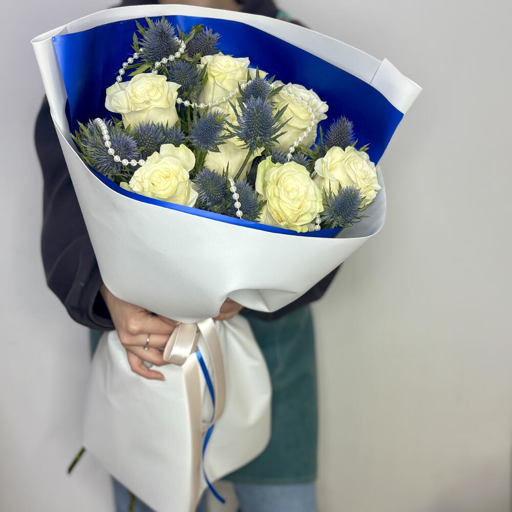 Букет с эрингиумум