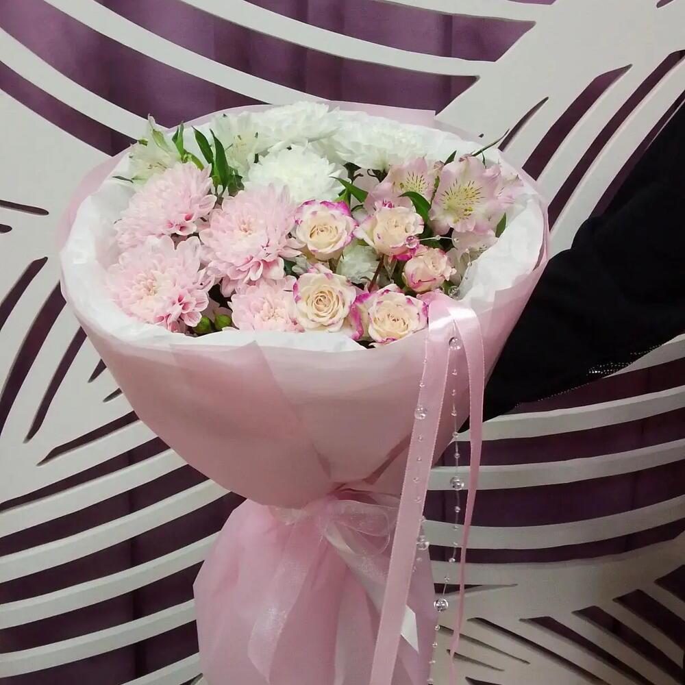 Букет«Нежная любовь»💕с кустовой розой,кустовой хризантемой и альстромерии