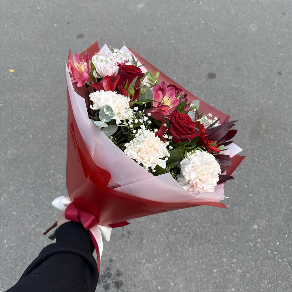 Красный букет
