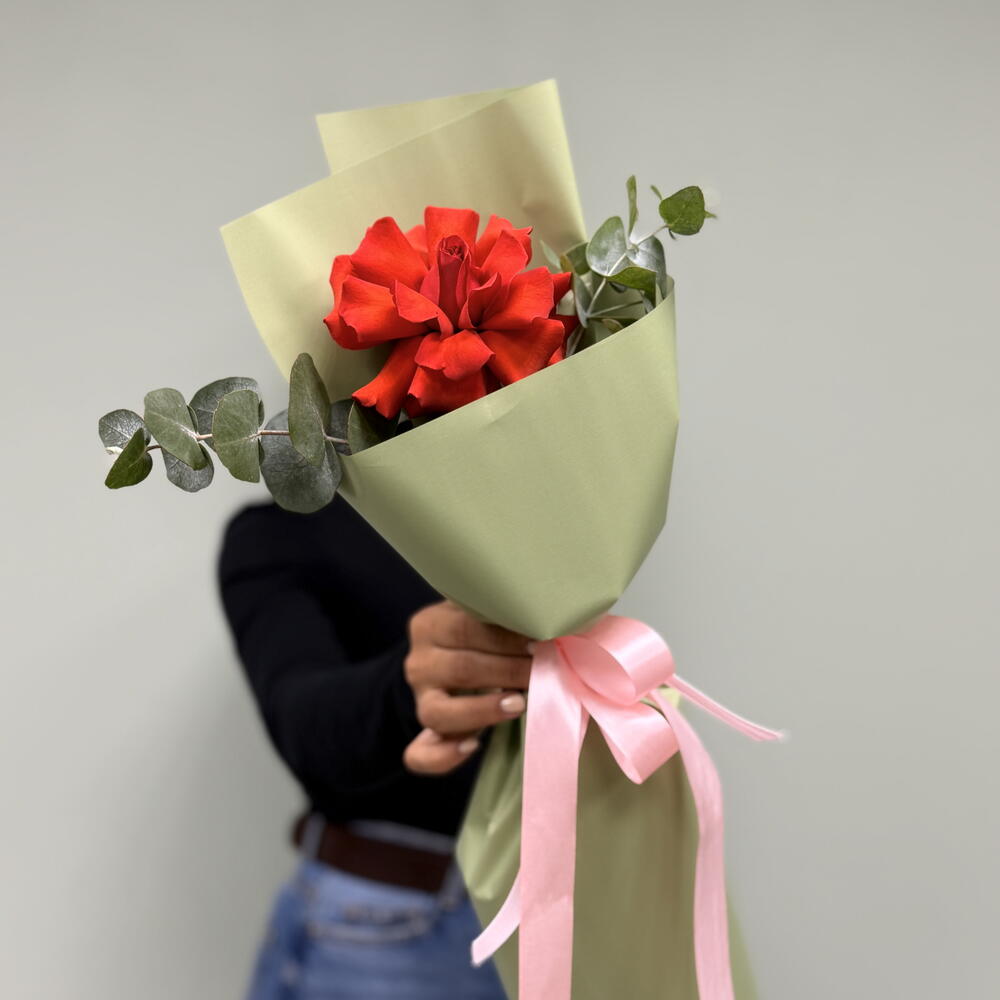 Мини комплимент от «Flow78» роза Нина и эвкалипт 🌹